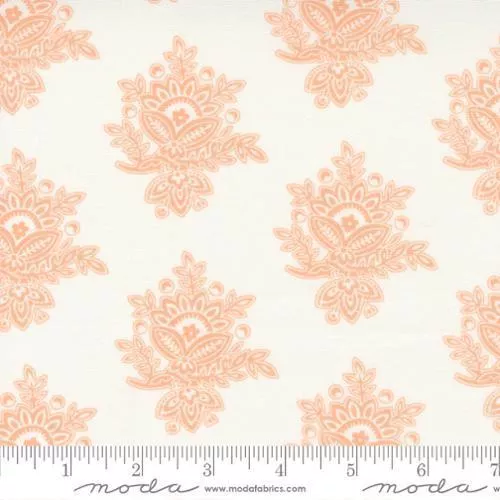 * Cinnamon and Cream 20454 11 Fig Tree Co Cream
